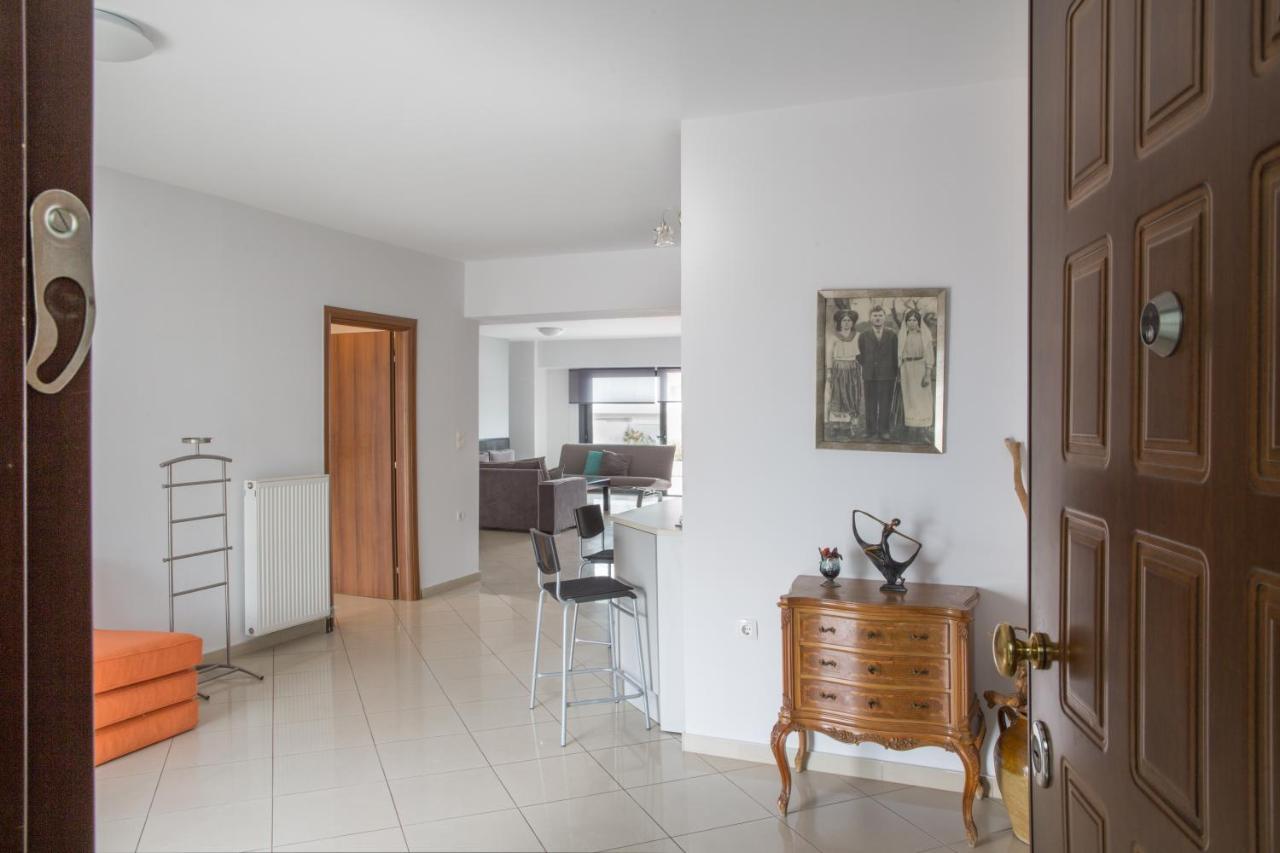 Spacious Modern Apartments With Great Rooftop View Athènes Extérieur photo