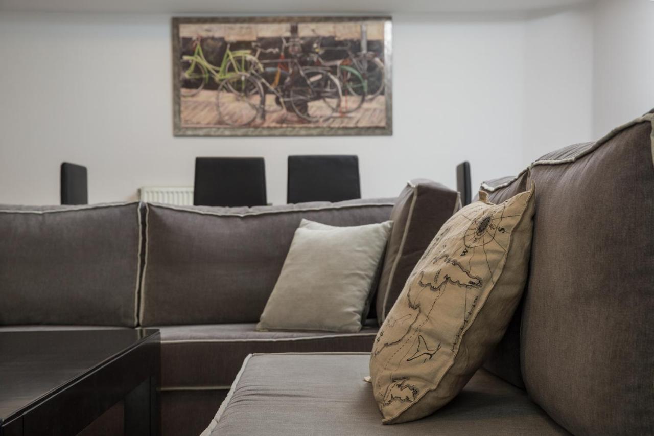 Spacious Modern Apartments With Great Rooftop View Athènes Extérieur photo